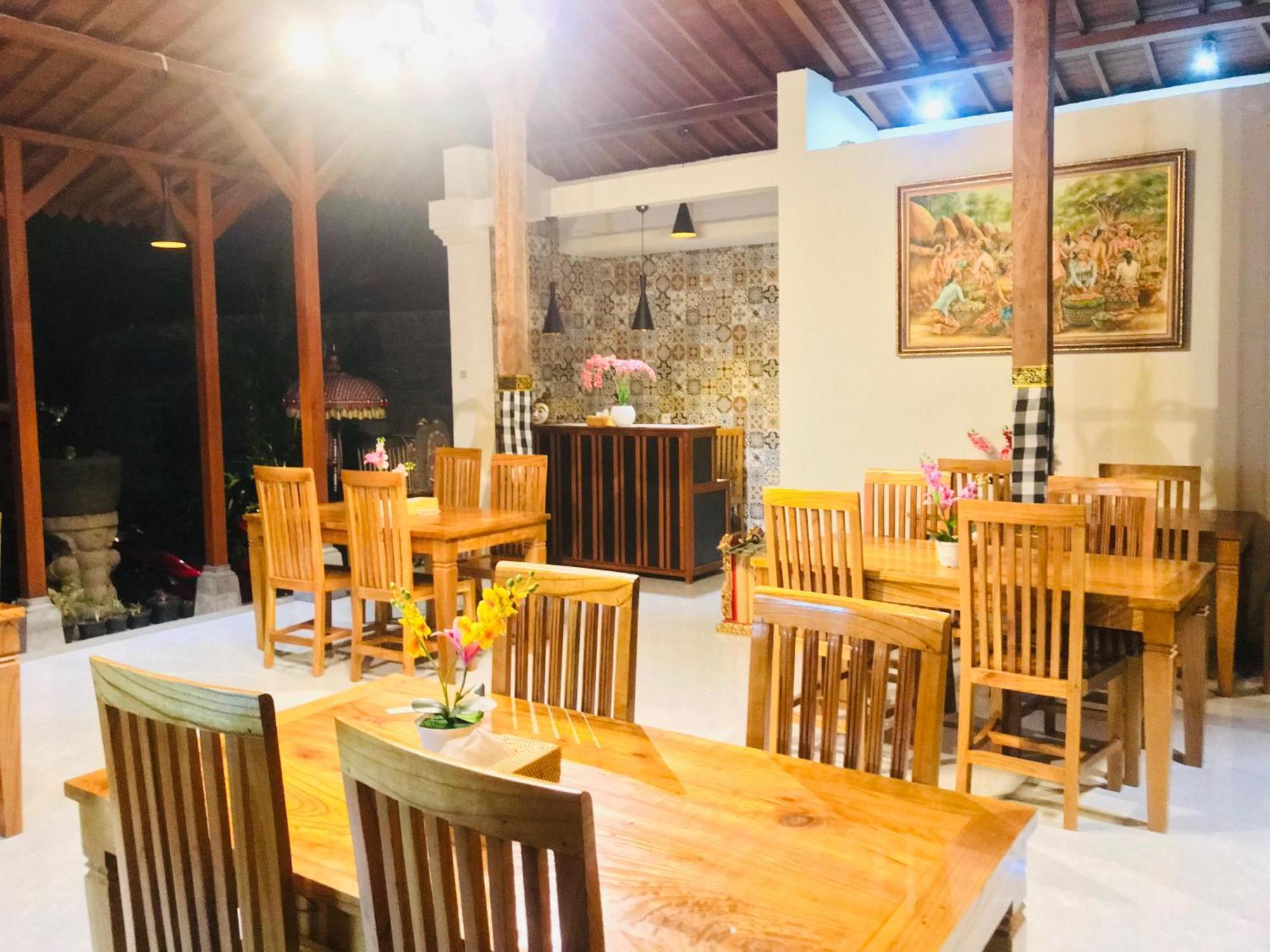 Londo House Hotel Ubud Exterior foto